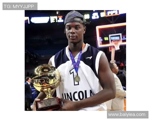 张庆鹏：从篮球场上的传奇到人生舞台的多元探索之旅