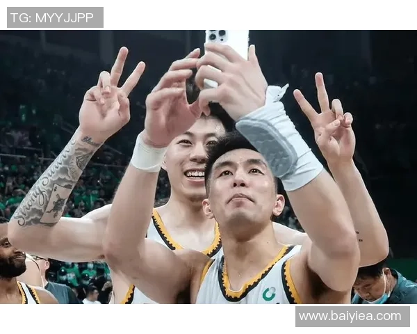 阿尔巴尼与土耳其激战正酣比分悬念迭起引发球迷热议